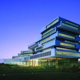 �������p