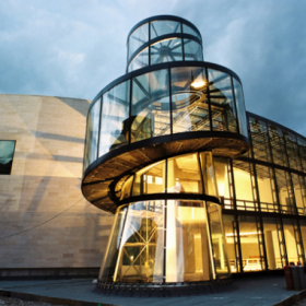 ���ֿƼ���(chu��ng)�I(y��)����