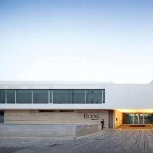 ���^�������